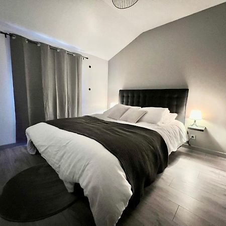 Appartement Chaleureux Proche Rer/ Cdg / Parc Expo 세브랑 외부 사진
