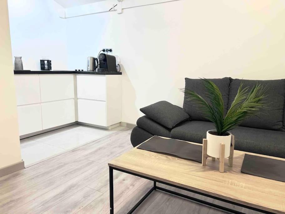 Appartement Chaleureux Proche Rer/ Cdg / Parc Expo 세브랑 외부 사진